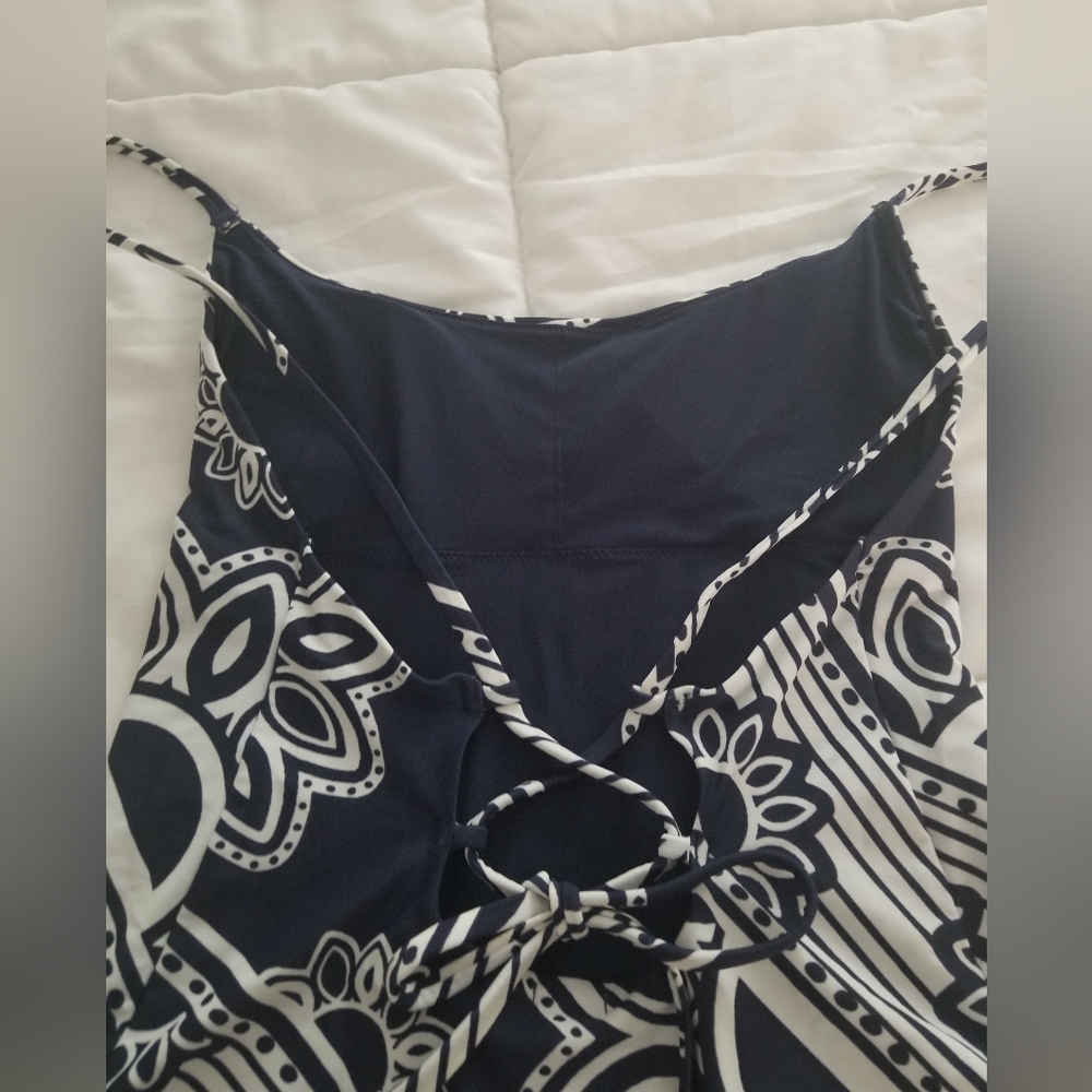Aerie Navy And White one-piece - Picture 5 of 8